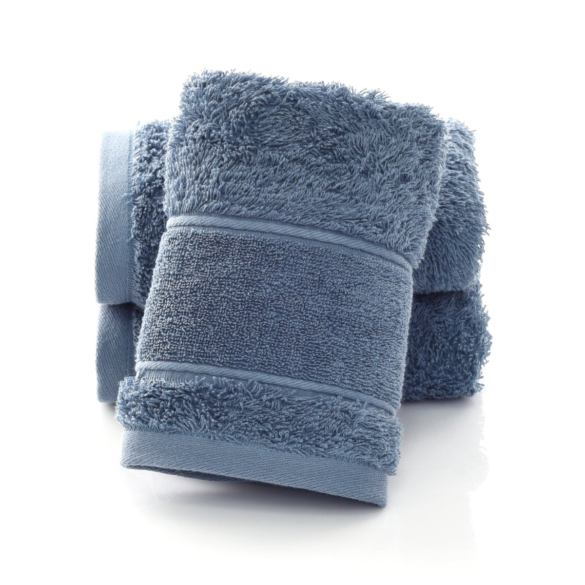 Eco Oasis Solid Organic Cotton Bath Towel | Hypoallergenic - Allergy Friendly - Naturally Free