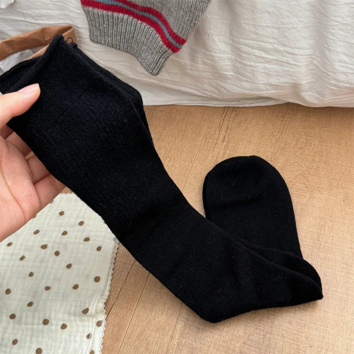 Mulberry Fog 2Pcs College Silk Wool Womens Socks