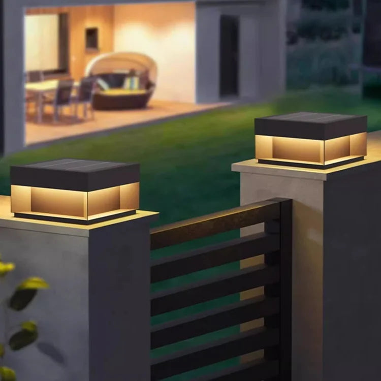 Silver StreamStainless SteelPillar Light